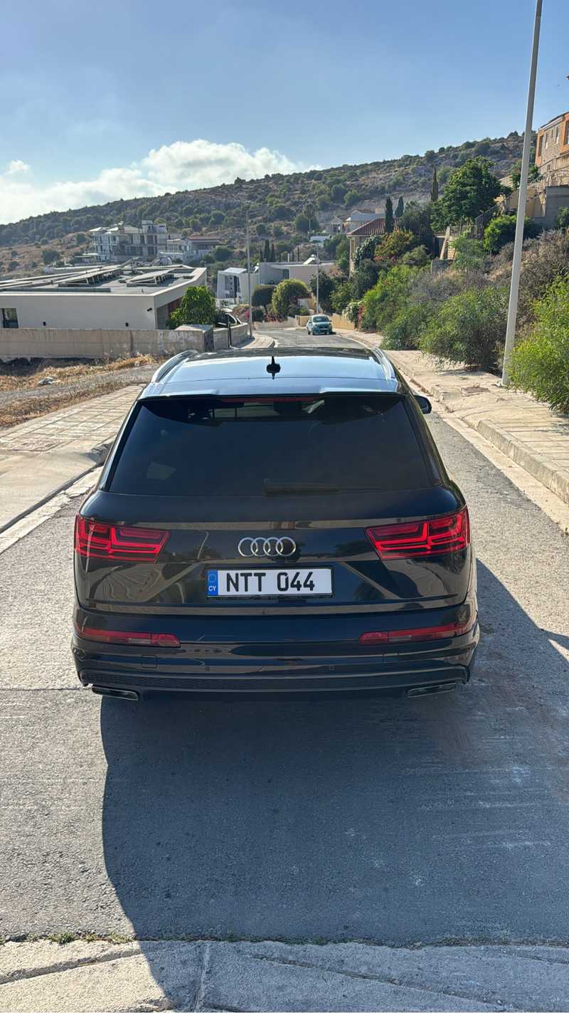 2016 Audi Q7 3,0L 2016 Cyprus