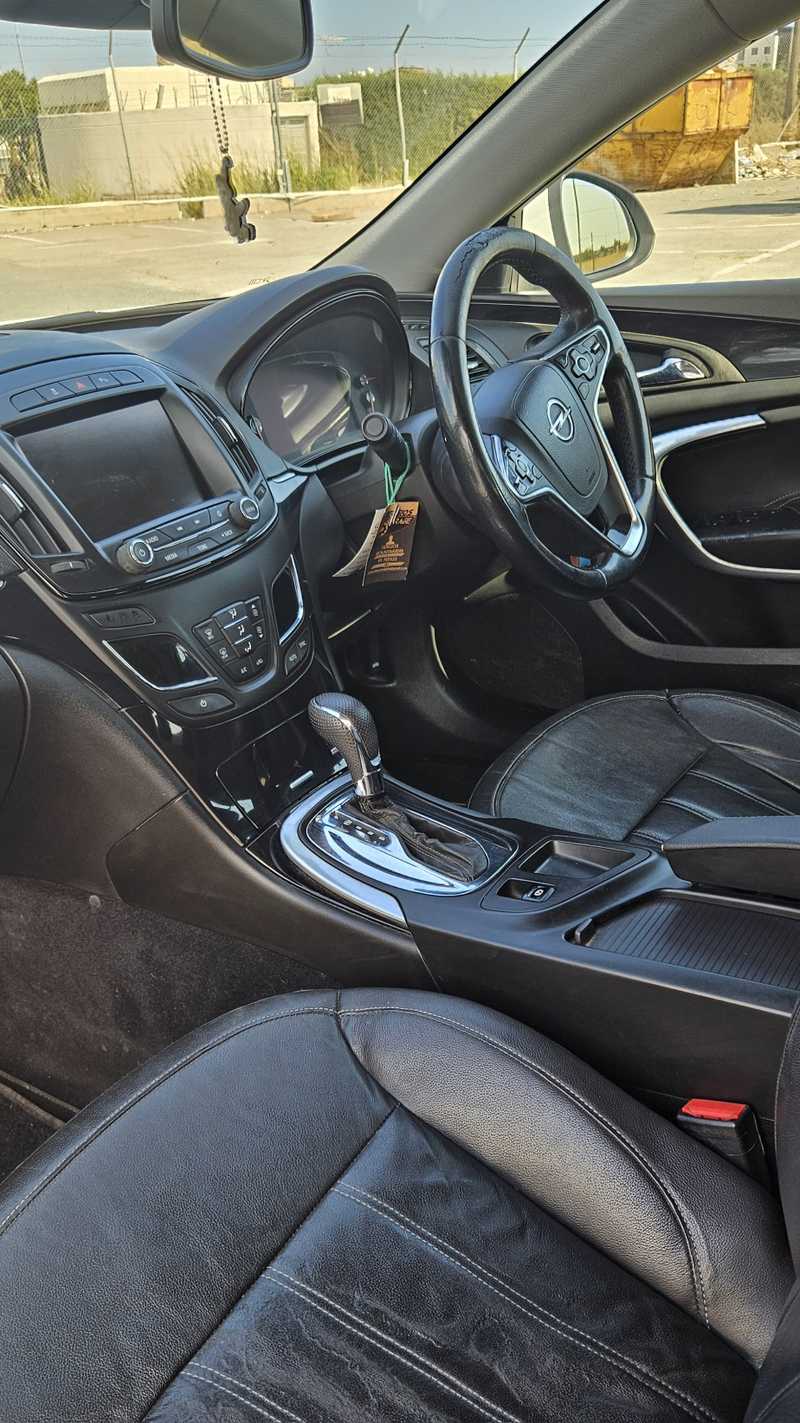 2014 Opel, Vauxhall Insignia 2,0L 2014 Cyprus