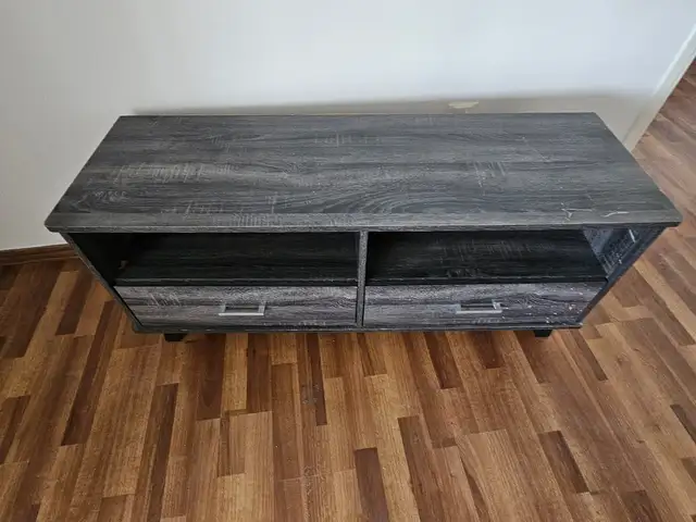 Tv stand unit, Επαρχία Λεμεσού — Λεμεσός - Αγία Τριάδα