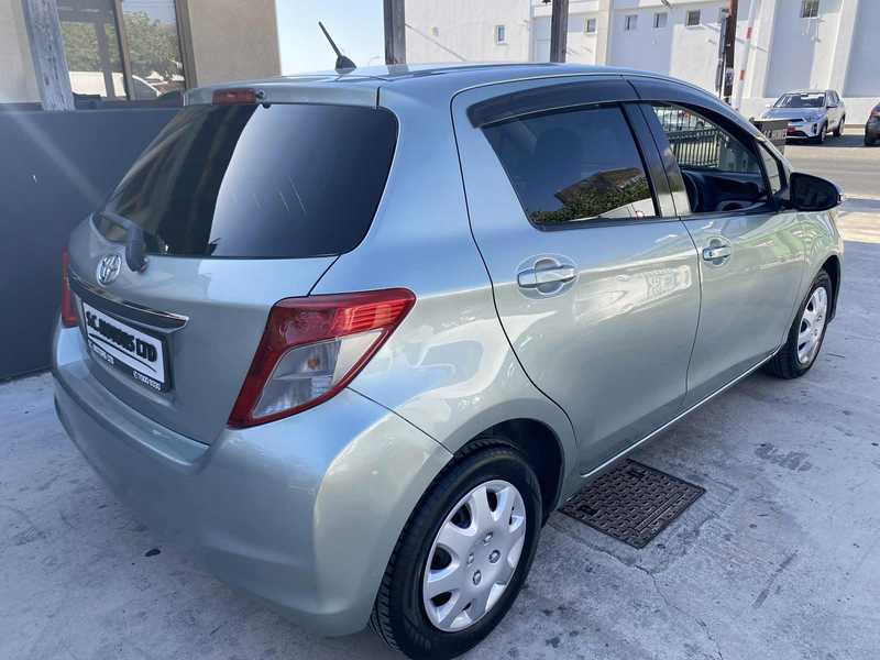 2013 Toyota Vitz 1,3L 2013 Cyprus
