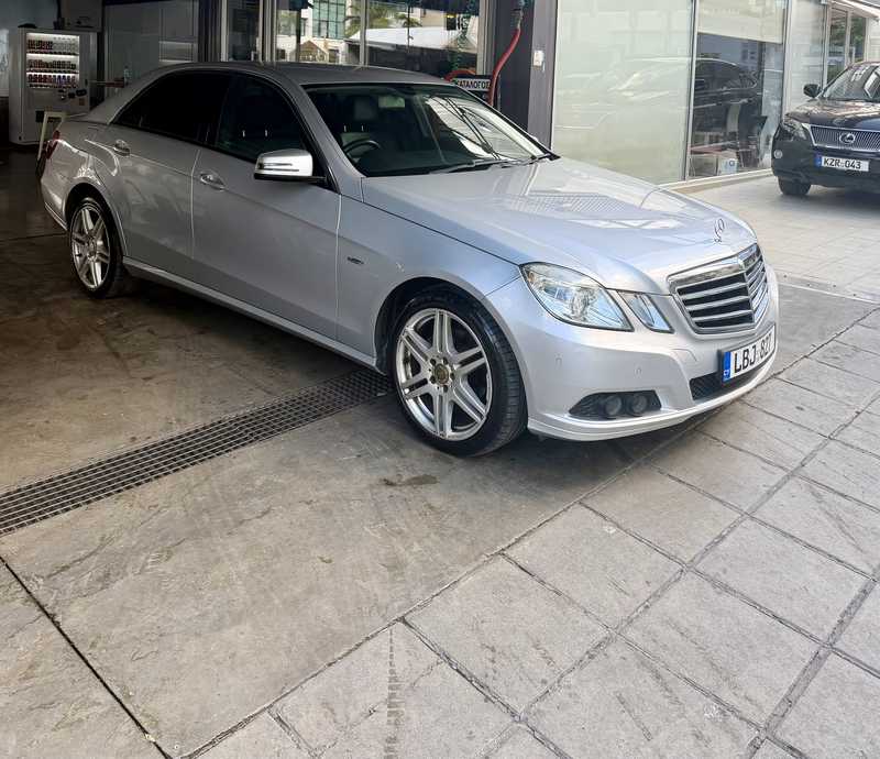 Mercedes-Benz E-Class 2,0L 2011