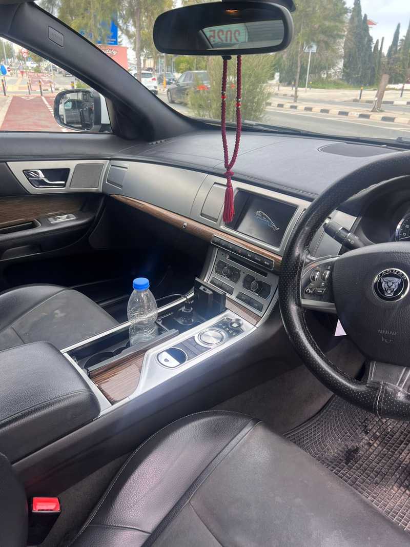 2014 Jaguar XF 2,2L 2014 Cyprus
