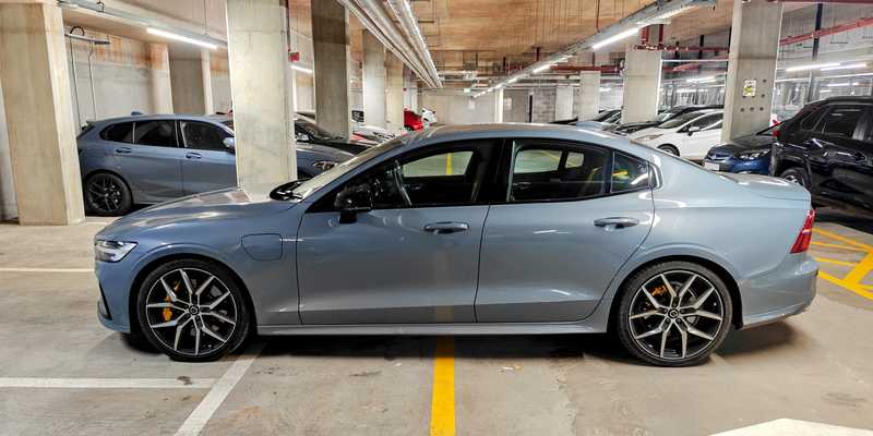 2022 Volvo S60 2,0L 2022 Cyprus