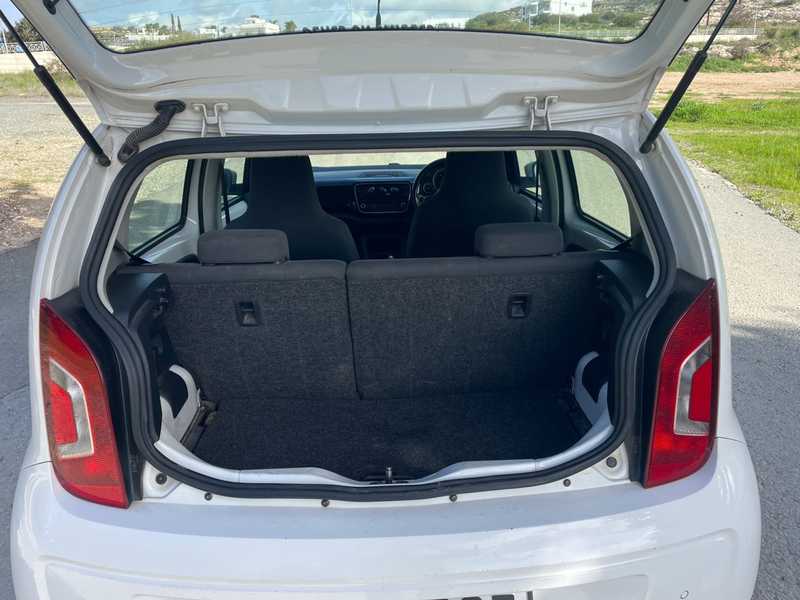 2013 Volkswagen UP 1,0L 2013 Cyprus