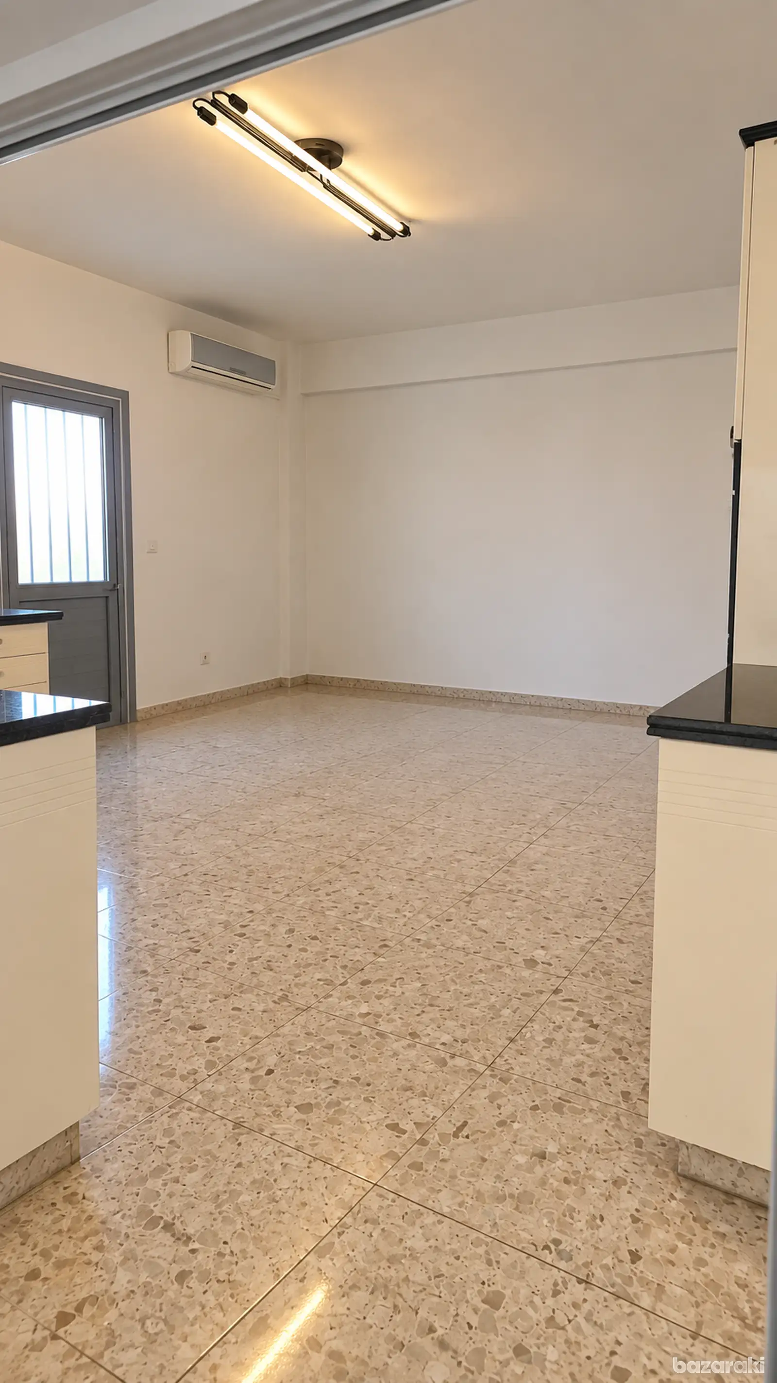 House, 3 bedrooms — 5