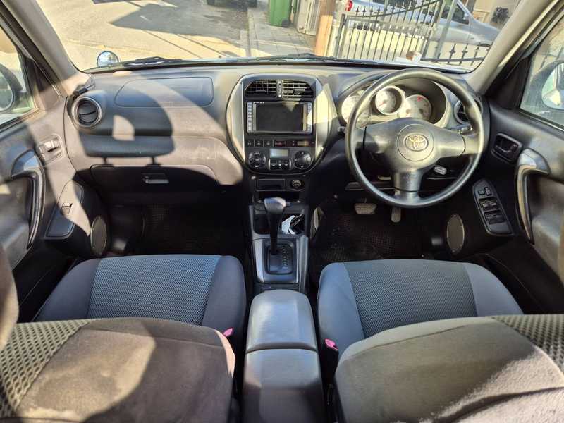 2004 Toyota RAV4 2,0L 2004 Cyprus