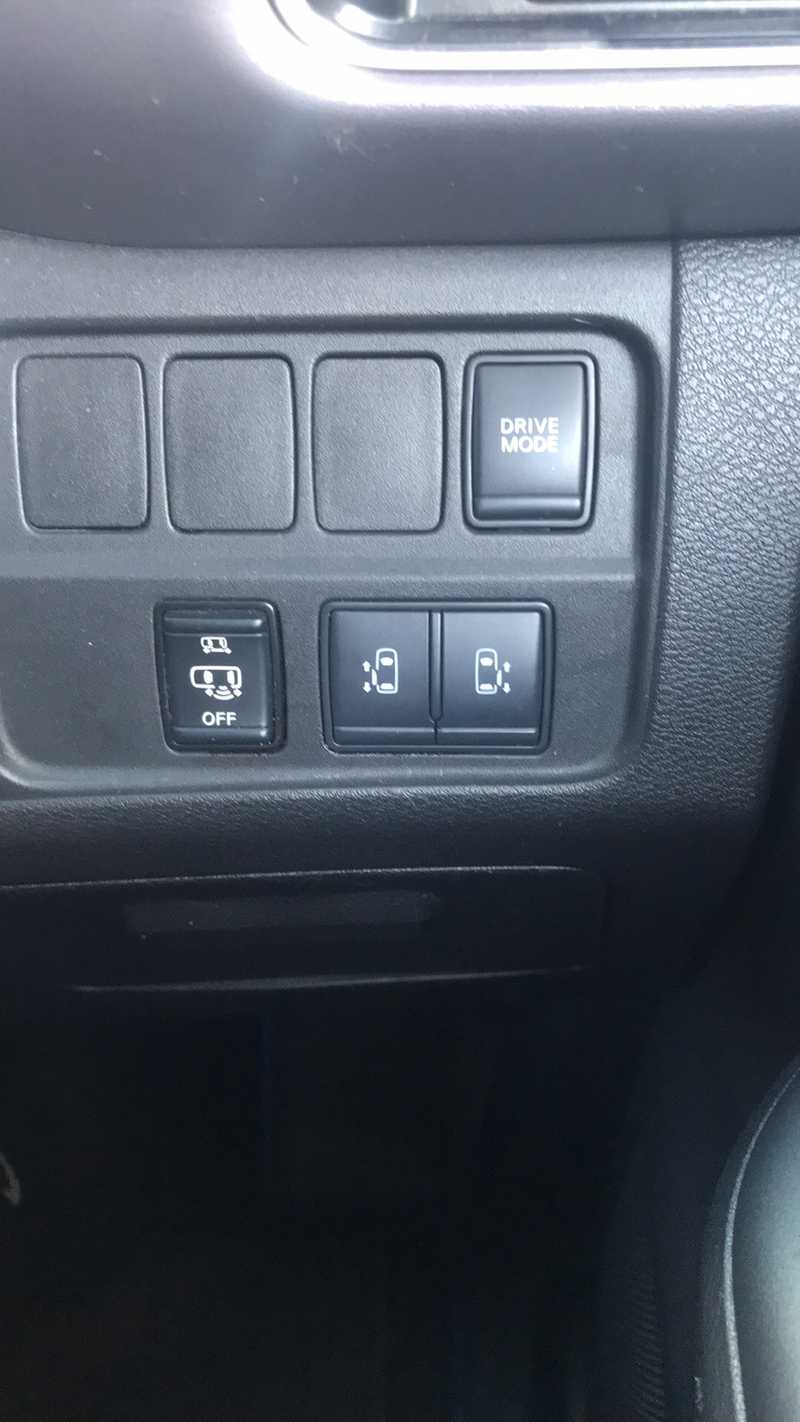 2020 Nissan Serena e-POWER 1,2L 2020 Cyprus