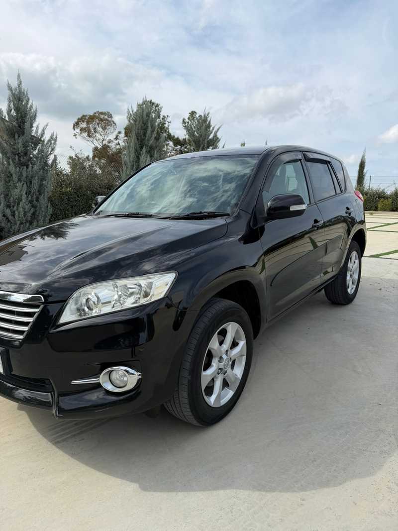 2011 Toyota RAV4 2,2L 2011 Cyprus