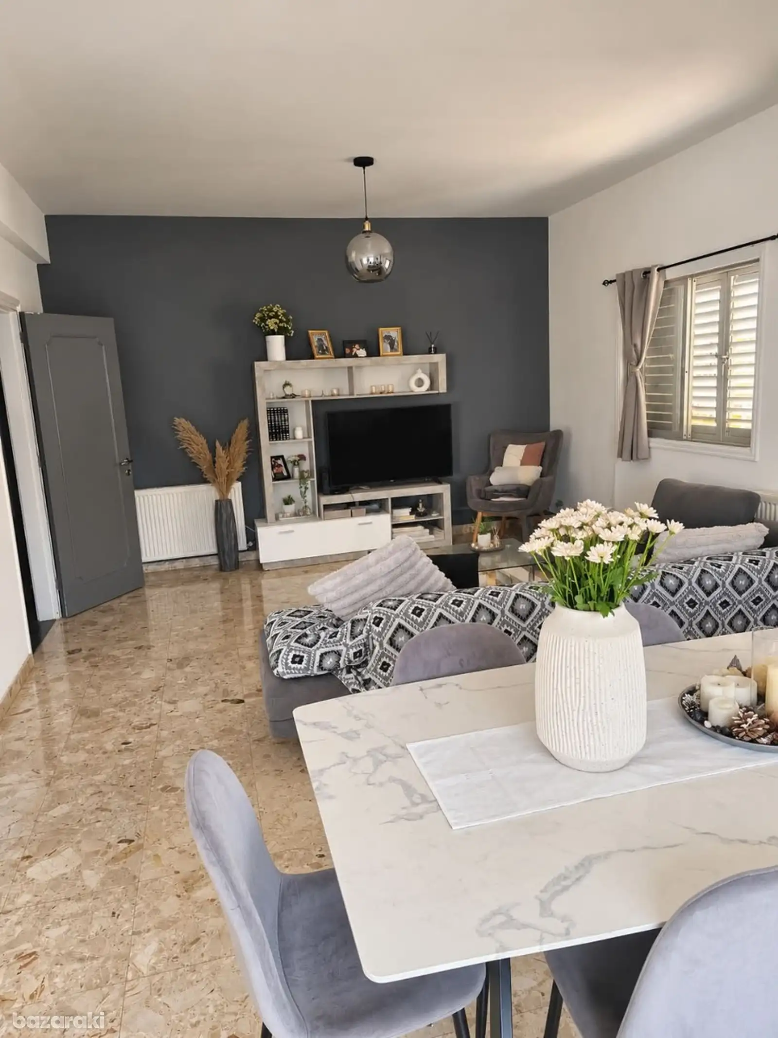 House, 3 bedrooms — 2