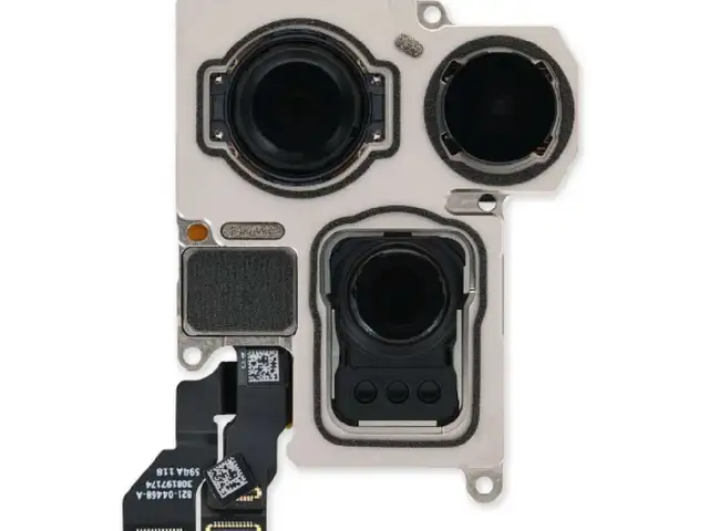 Rear back camera complete apple iphone 15 pro max, Limassol — Limassol - Agios Nicolaos