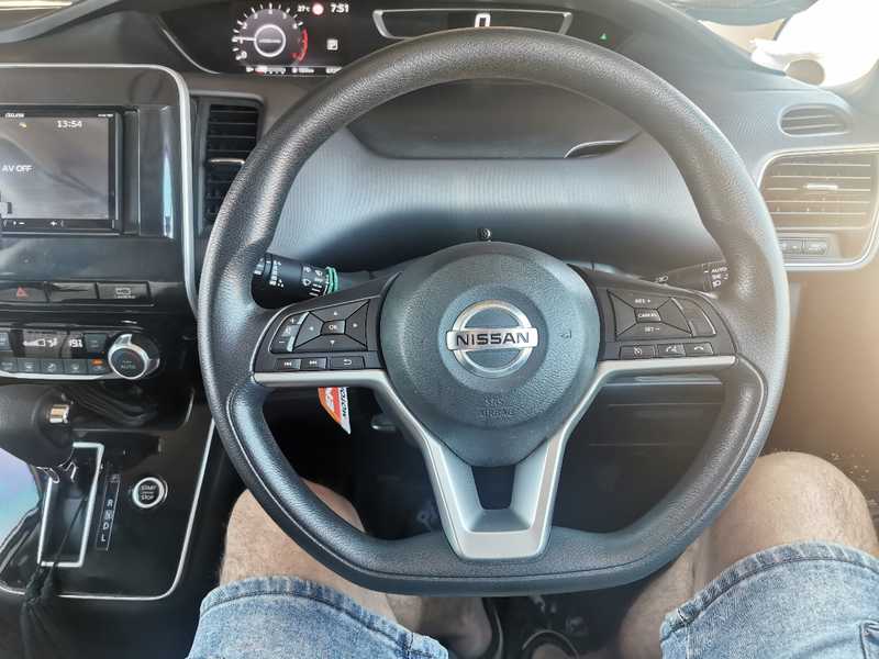 2021 Nissan Serena 2,0L 2021 Cyprus