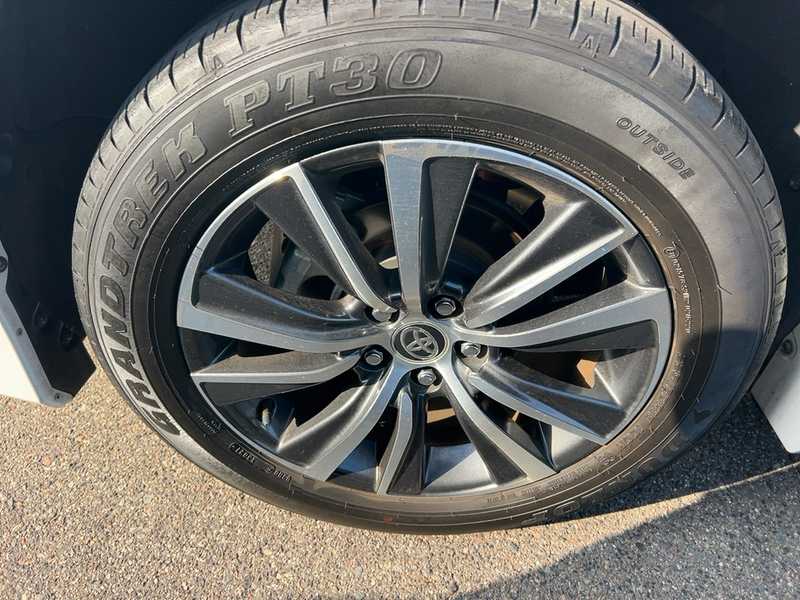 2021 Toyota Harrier 2,5L 2021 Cyprus