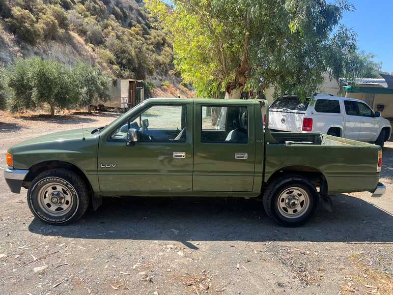 1995 Chevrolet Luv 2,8L 1995 Cyprus