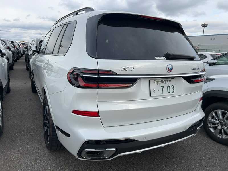 2023 BMW X7 3,0L 2023 Cyprus