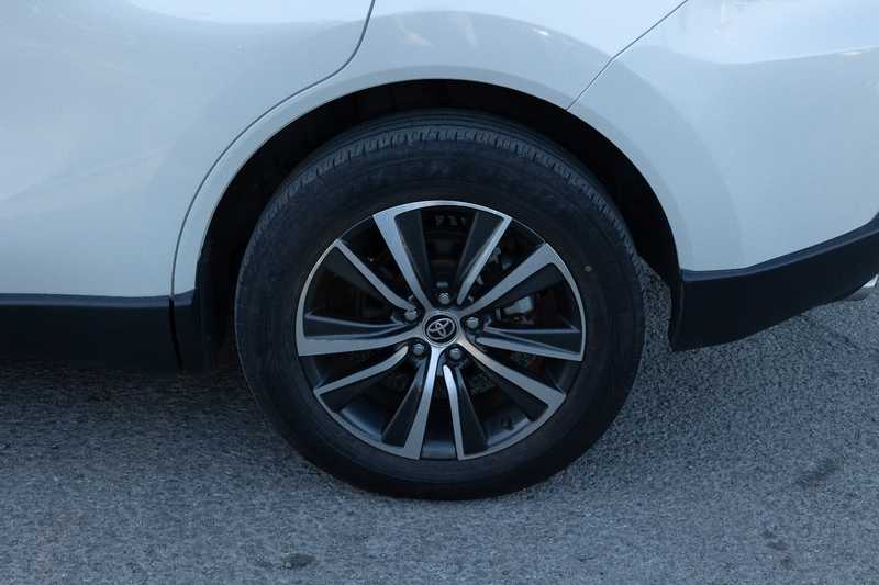2021 Toyota Harrier 2,5L 2021 Cyprus