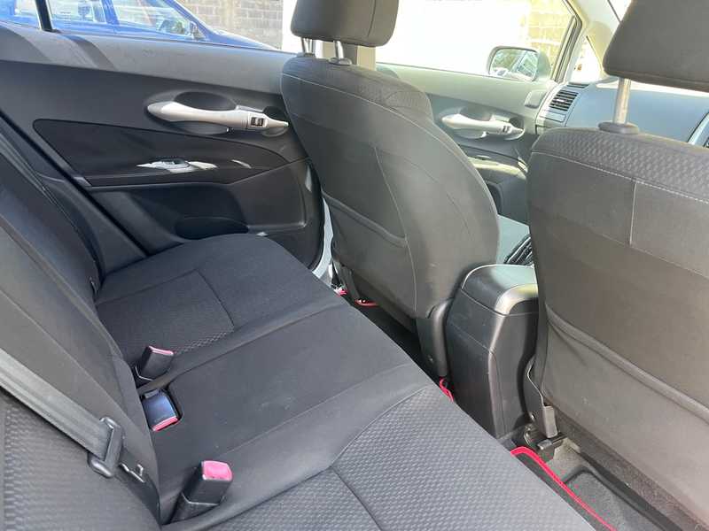 2009 Toyota Auris 2,2L 2009 Cyprus