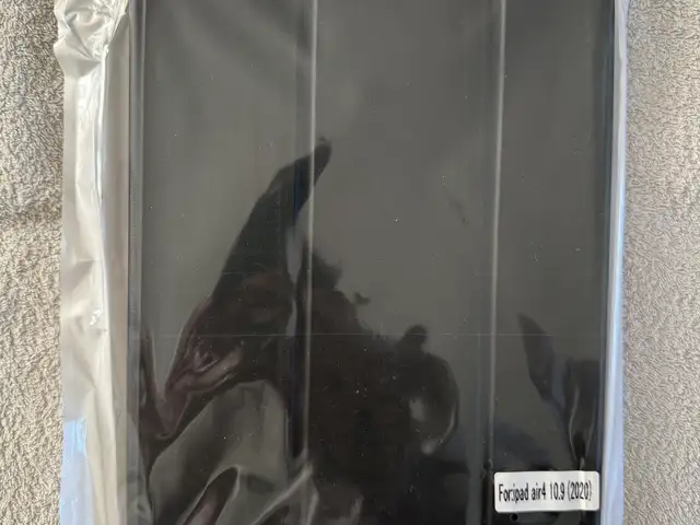 Ipad cases and ipad screen protectors, Paphos — Geroskipou