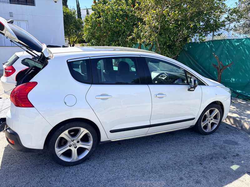 2013 Peugeot 3008 2,0L 2013 Cyprus