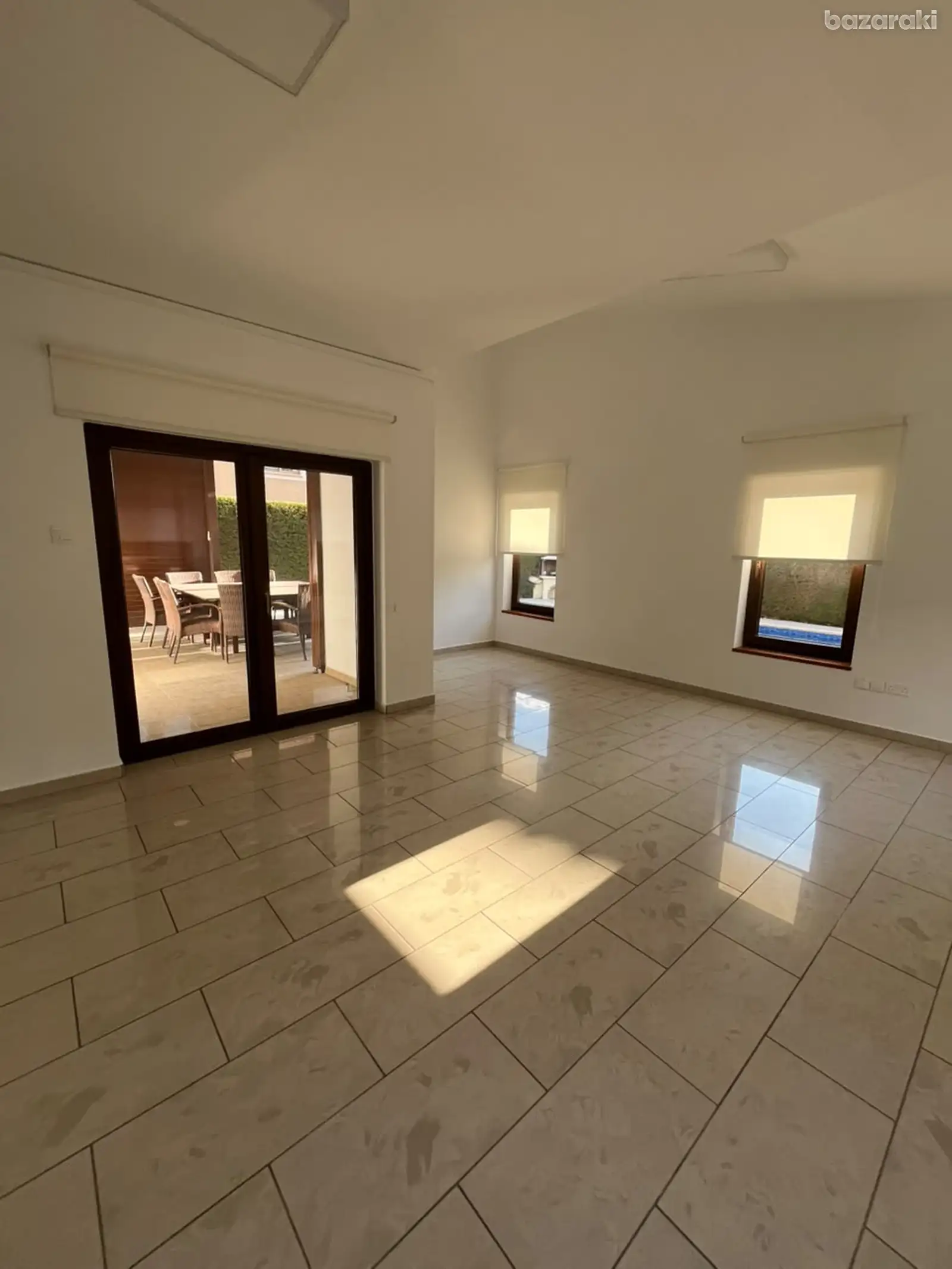 Villa — 3