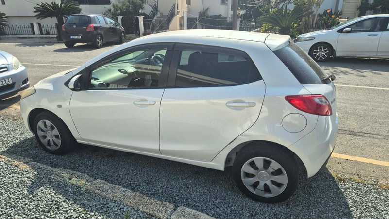 2011 Mazda Demio 1,3L 2011 Cyprus
