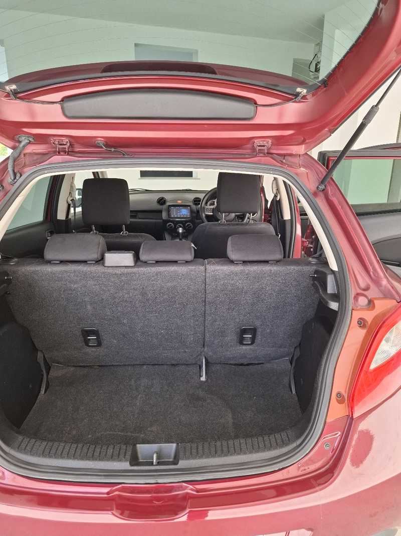 2013 Mazda Demio 1,3L 2013 Cyprus