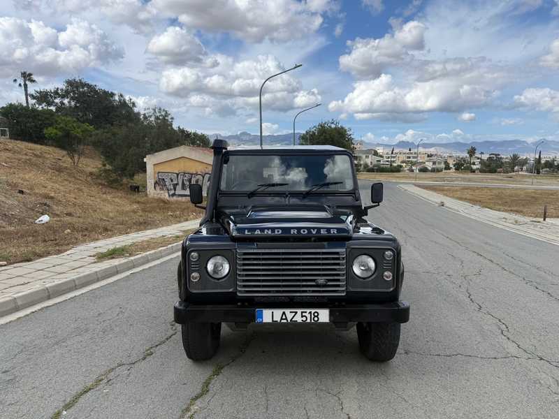 2012 Land Rover Defender 2,2L 2012 Cyprus