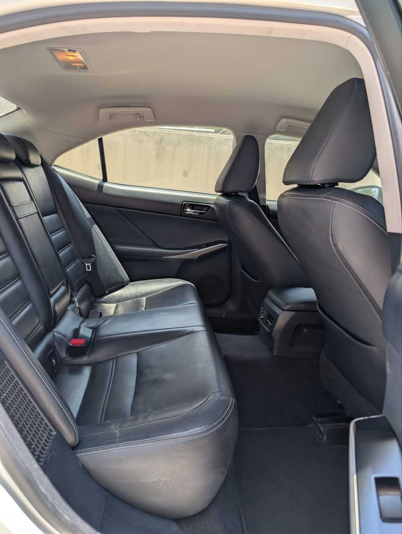 2013 Lexus IS 2,5L 2013 Cyprus
