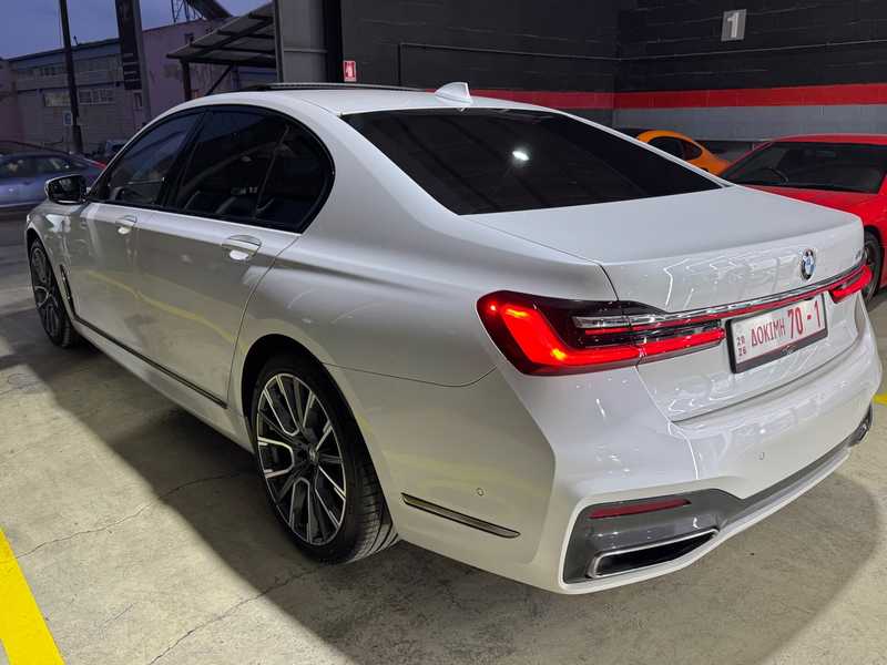 2022 BMW 7-Series 3,0L 2022 Cyprus