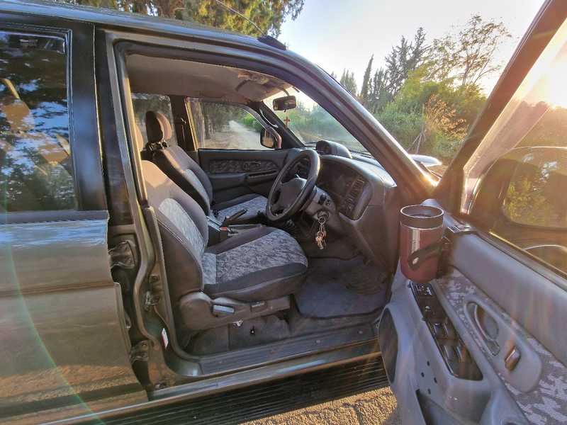 2001 Mitsubishi L200 2,5L 2001 Cyprus
