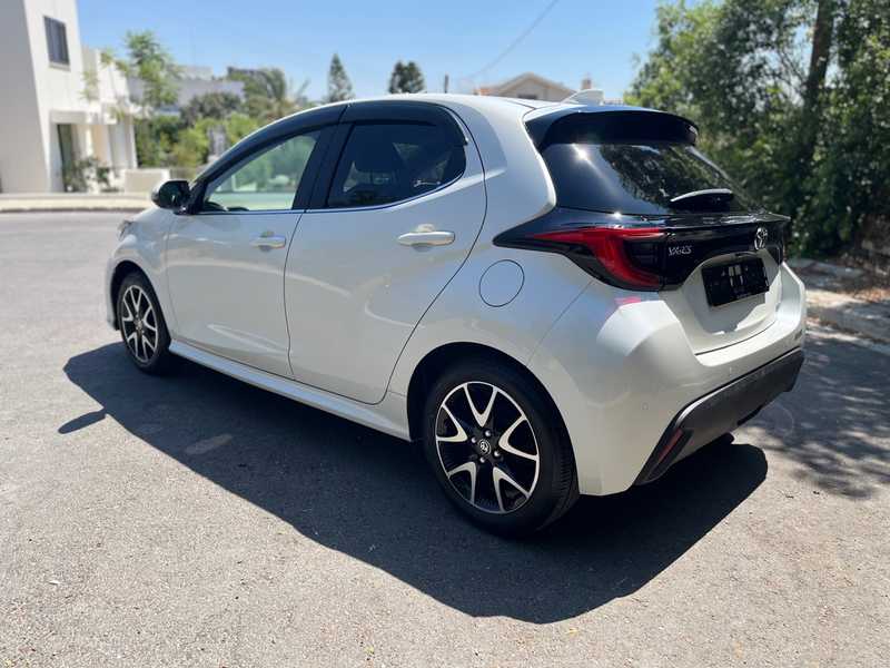 2022 Toyota Yaris 1,5L 2022 Cyprus
