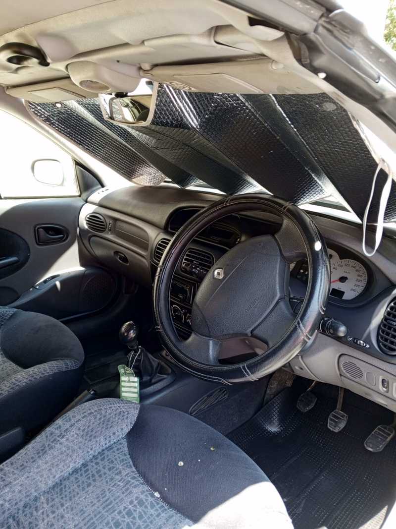 2000 Renault Megane 1,6L 2000 Cyprus