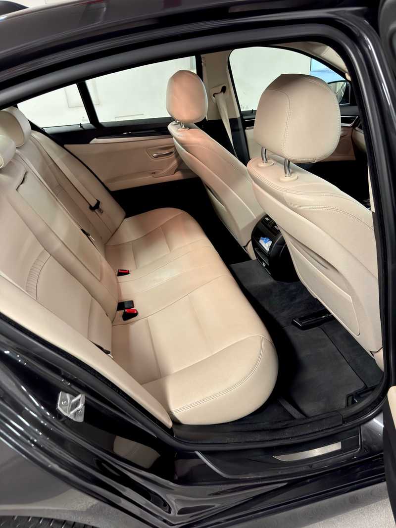 2015 BMW 5-Series 2,0L 2015 Cyprus
