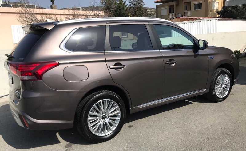2019 Mitsubishi Outlander 2,4L 2019 Cyprus