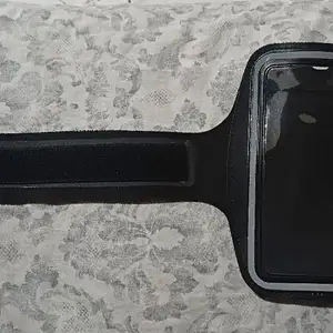 Running Armband/Phone Sports Armband, Limassol — Limassol Marina