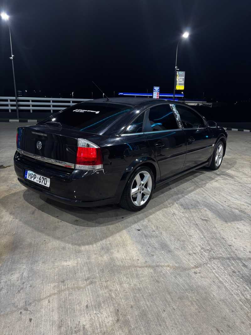 2008 Opel, Vauxhall Vectra 1,9L 2008 Cyprus