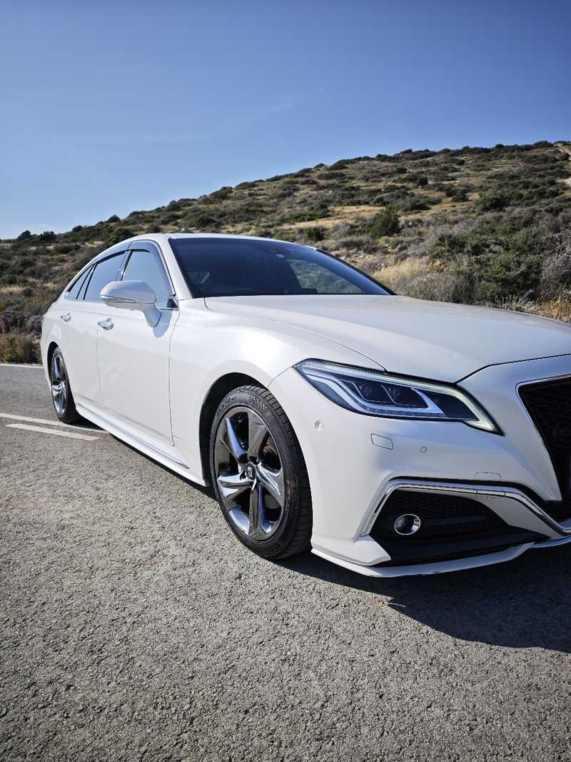 2020 Toyota Crown 2,5L 2020 Cyprus
