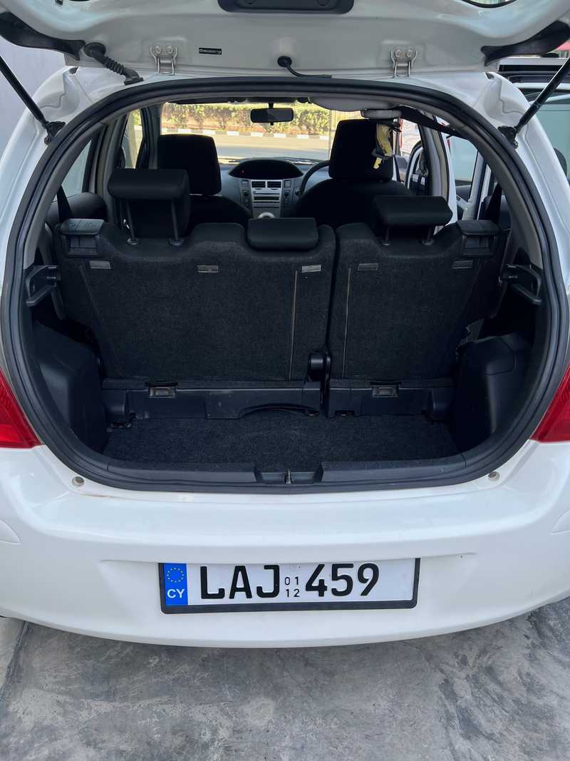 2012 Toyota Yaris 1,3L 2012 Cyprus
