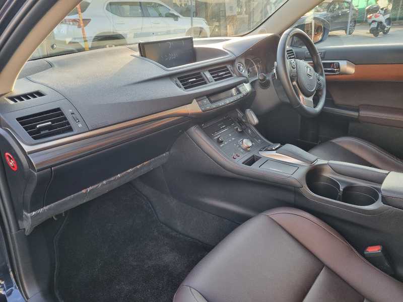 2022 Lexus CT 1,8L 2022 Cyprus