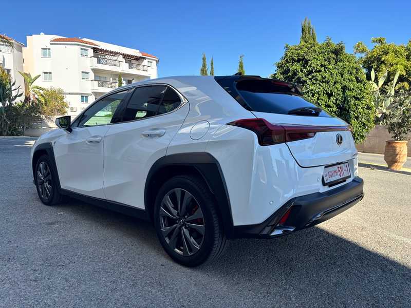 2024 Lexus UX 2,0L 2024 Cyprus