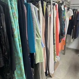 Stock branded ενδυματων & ειδων υψηλης ποιοτητας, Επαρχία Λάρνακας — Λάρνακα - Σκάλα