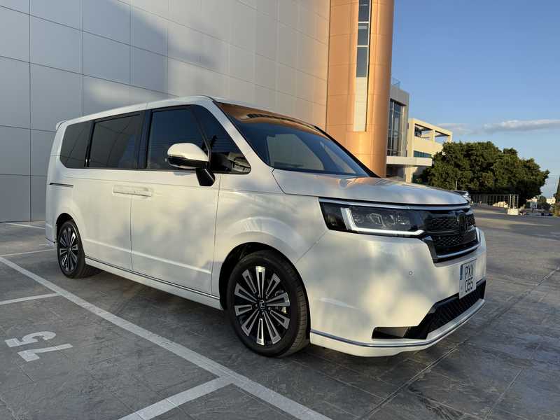 Honda Stepwagon 2,0L 2024