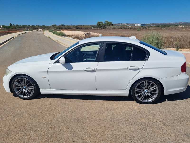 2011 BMW 3-Series 2,0L 2011 Cyprus