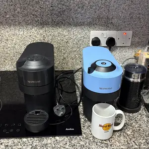 2 nespresso vertuo pop machines, Επαρχία Λευκωσίας — Έγκωμη - Μακεδονίτισσα