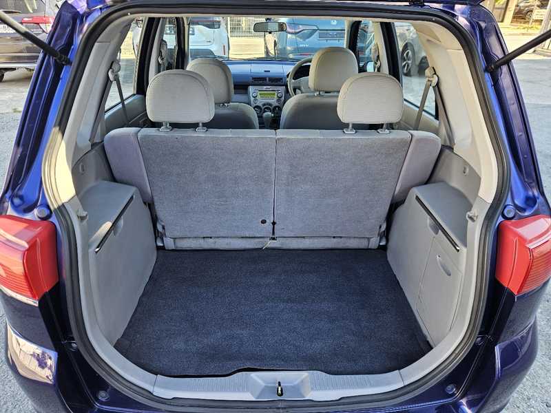 2003 Mazda Demio 1,4L 2003 Cyprus