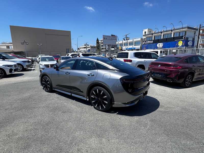 2023 Toyota Crown 2,4L 2023 Cyprus