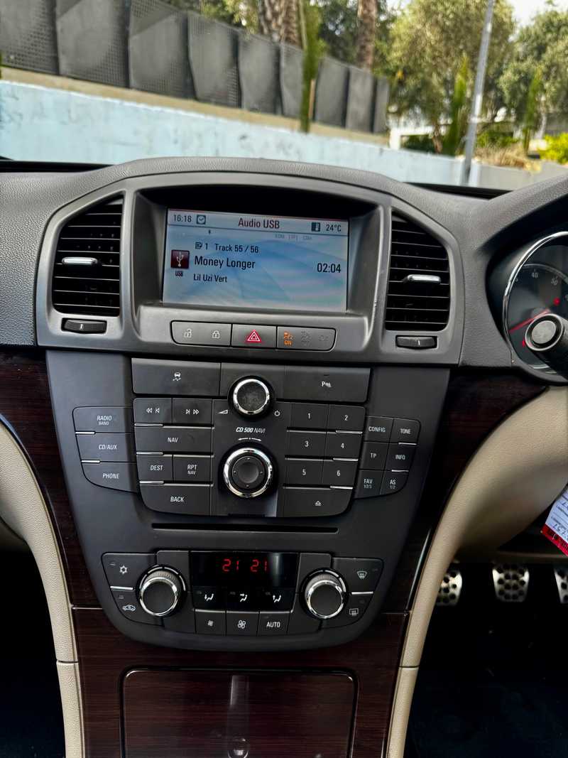 2009 Opel, Vauxhall Insignia 1,6L 2009 Cyprus