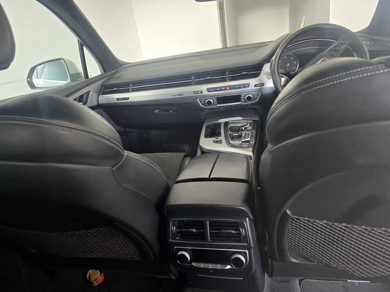 2016 Audi Q7 3,0L 2016 Cyprus