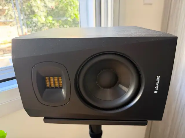 Adam audio t5v pair studio monitors with stands, Limassol — Limassol - Kapsalos