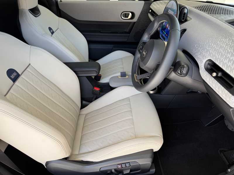 2024 Mini Cooper 2,0L 2024 Cyprus