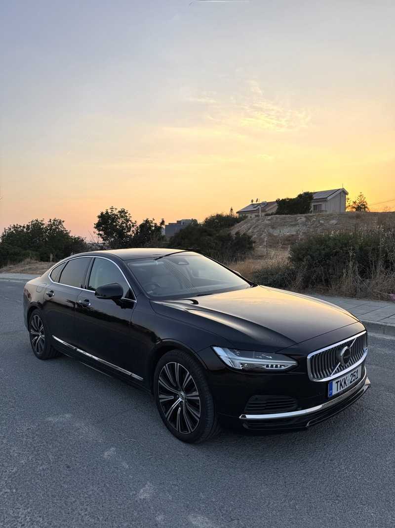 2022 Volvo S90 2,0L 2022 Cyprus